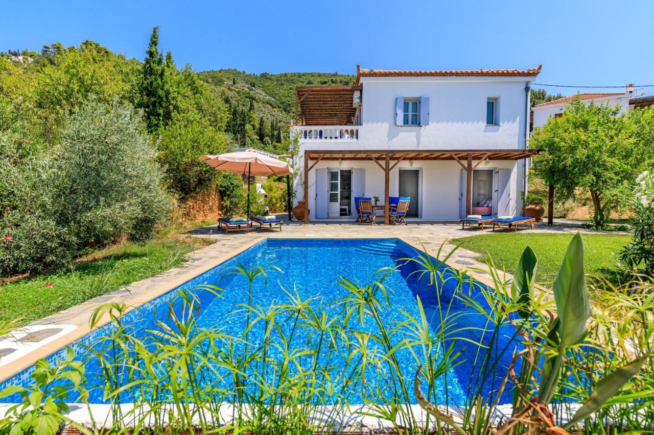 Villa Rodia With Swimming Pool On Skopelos Island Dış mekan fotoğraf